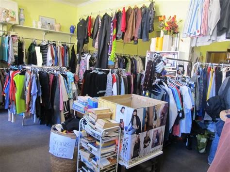 melbourne second hand clothing stores.